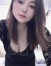 金水舌吻性感小少妇